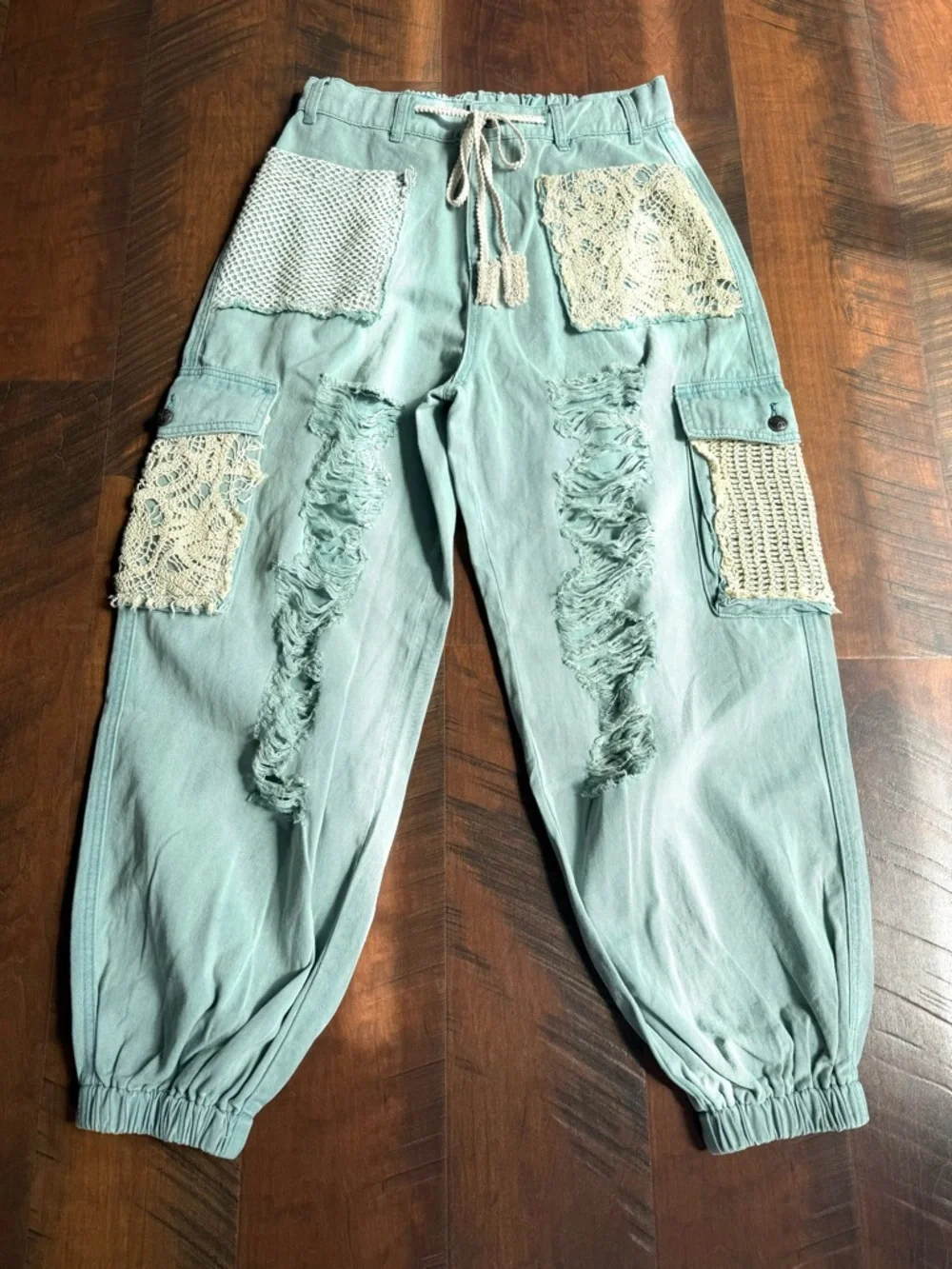 POL Mint Green Distressed Cargo Joggers with Crochet Patchwork Women Small - Picture 2 of 9